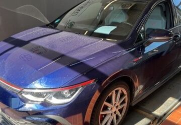 VW Golf 51.782 km 28.904 &euro; Cuxhaven 27472