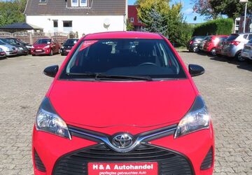 Toyota Yaris 141.261 km 6.599 &euro; Geestland 27607