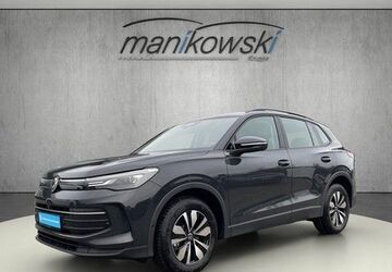 VW Tiguan 2.987 km 43.904 &euro; Cuxhaven 27472