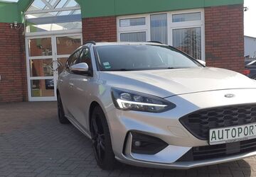 Ford Focus 111.785 km 13.490 &euro; Cuxhaven 27472