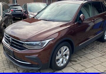 VW Tiguan 25.490 km 31.990 &euro; Cadenberge 21781