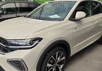 VW T-Cross 1.009 km 29.990 &euro; Otterndorf 21762