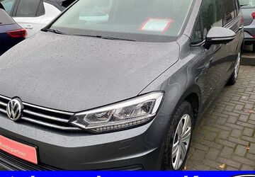 VW Touran 101.590 km 15.990 &euro; Cadenberge 21781