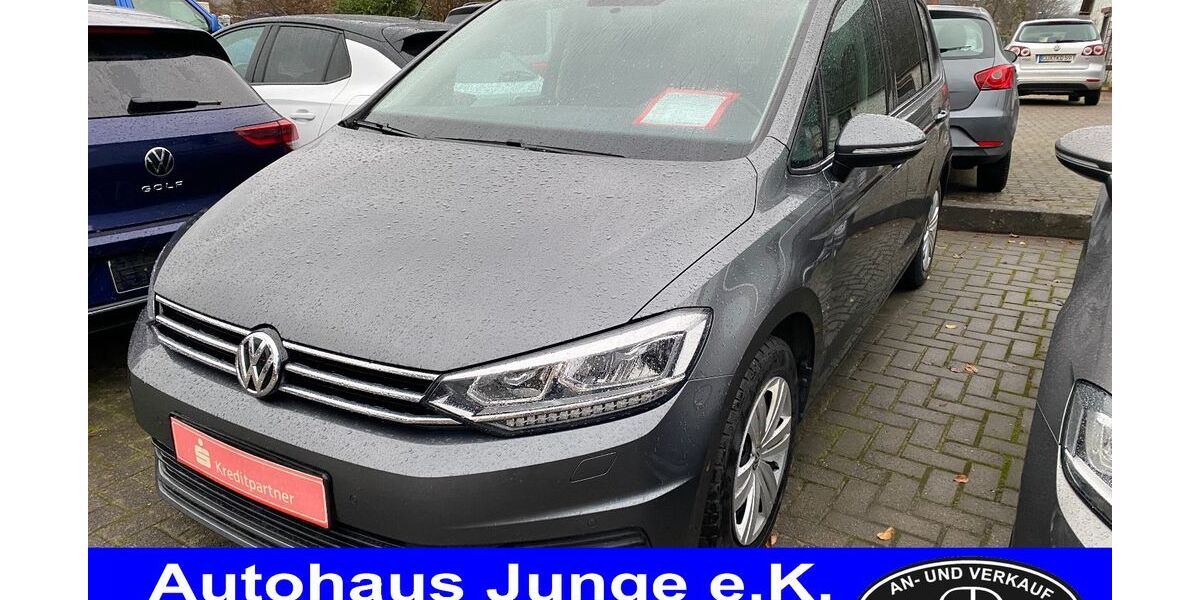 VW Touran 101.590 km 15.990 &euro; Cadenberge 21781