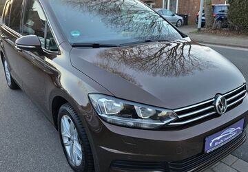 VW Touran 200.000 km 9.499 &euro; Cadenberge 21781