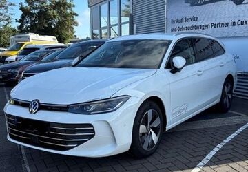 VW Passat Variant 11.365 km 42.904 &euro; Cuxhaven 27472
