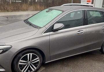 Mercedes-Benz B 200 7.685 km 26.490 &euro; Brunsbüttel 25541