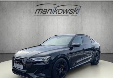 Audi e-tron 39.900 km 42.903 &euro; Cuxhaven 27472