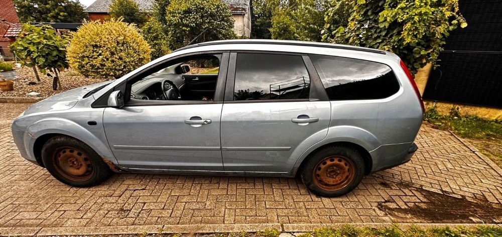 Ford Focus 149.720 km 1.500 &euro; Cuxhaven 27472