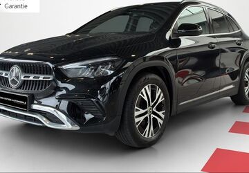 Mercedes-Benz GLA 200 11.700 km 37.950 &euro; Marne 25709