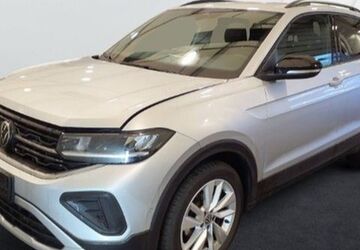 VW T-Cross 23.357 km 25.904 &euro; Cuxhaven 27472