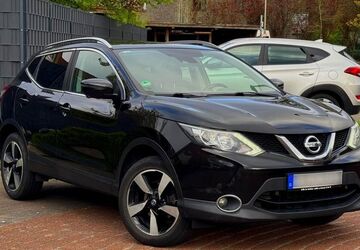 Nissan Qashqai 152.000 km 9.699 &euro; Wurster Nordseeküste 27639