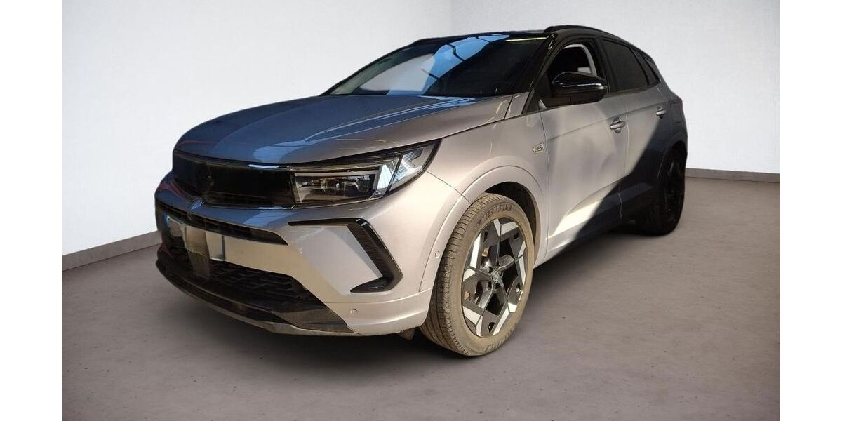 Opel Grandland (X) 46.142 km 25.590 &euro; Brunsbüttel 25541