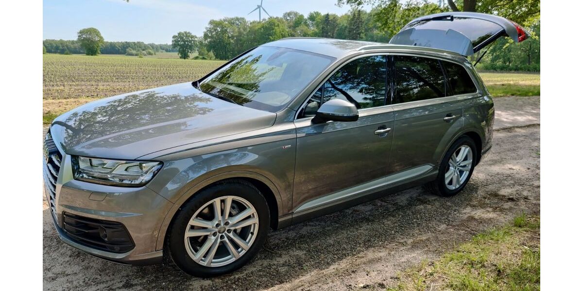 Audi Q7 167.000 km 29.150 &euro; Geestland 27624