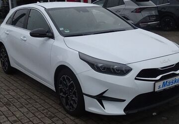 Kia ceed / Ceed 21.137 km 21.490 &euro; Cuxhaven 27472